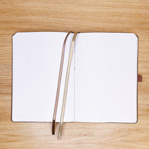 La boutique de Margaux Carnet Bullet Journal l'Organisé "Grimoire" - Carnet A5 organisation papeterie margauxstips les astuces de margaux plan with me bullet journal